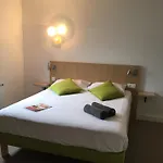 Kyriad Direct La Rochelle
