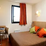 Kyriad Direct La Rochelle