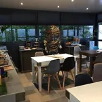 Kyriad Direct La Rochelle Hotel Aytré