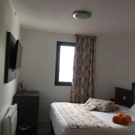 Kyriad Direct La Rochelle Szálloda 3*