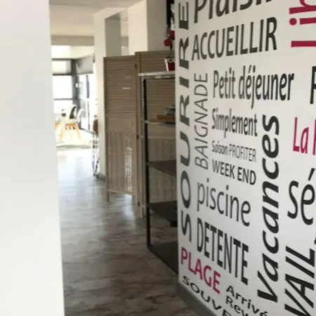 Szálloda Kyriad Direct La Rochelle Aytré