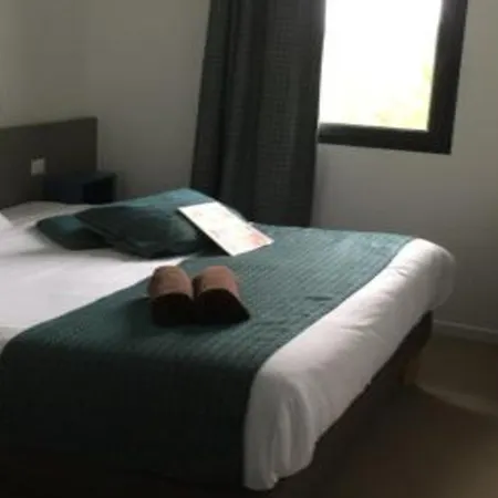 Kyriad Direct La Rochelle Szálloda Aytré