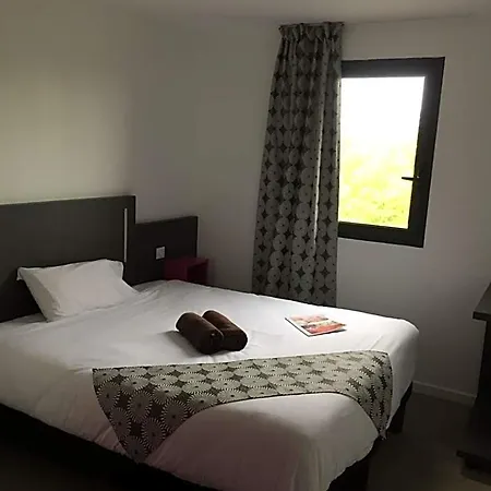 Kyriad Direct La Rochelle 2* Aytré