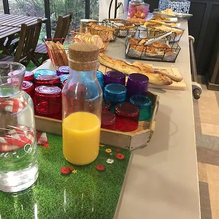 Kyriad Direct La Rochelle 2*