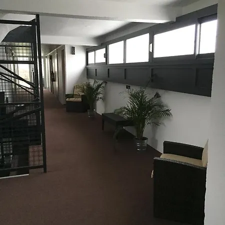 Kyriad Direct La Rochelle Ξενοδοχείο 2*