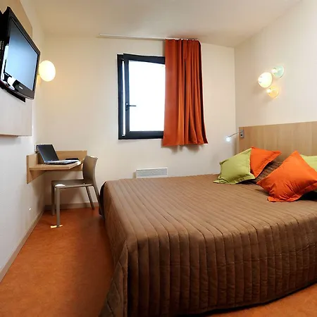 Kyriad Direct La Rochelle