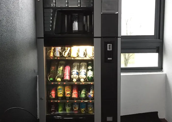 Hotel Kyriad Direct La Rochelle 2*