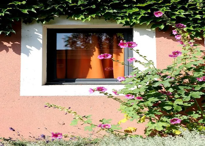 Hotel Kyriad Direct La Rochelle 2*