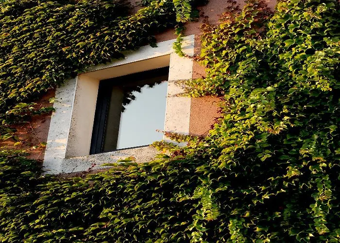 Hotel Kyriad Direct La Rochelle 2*