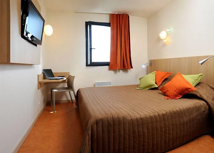 Kyriad Direct La Rochelle